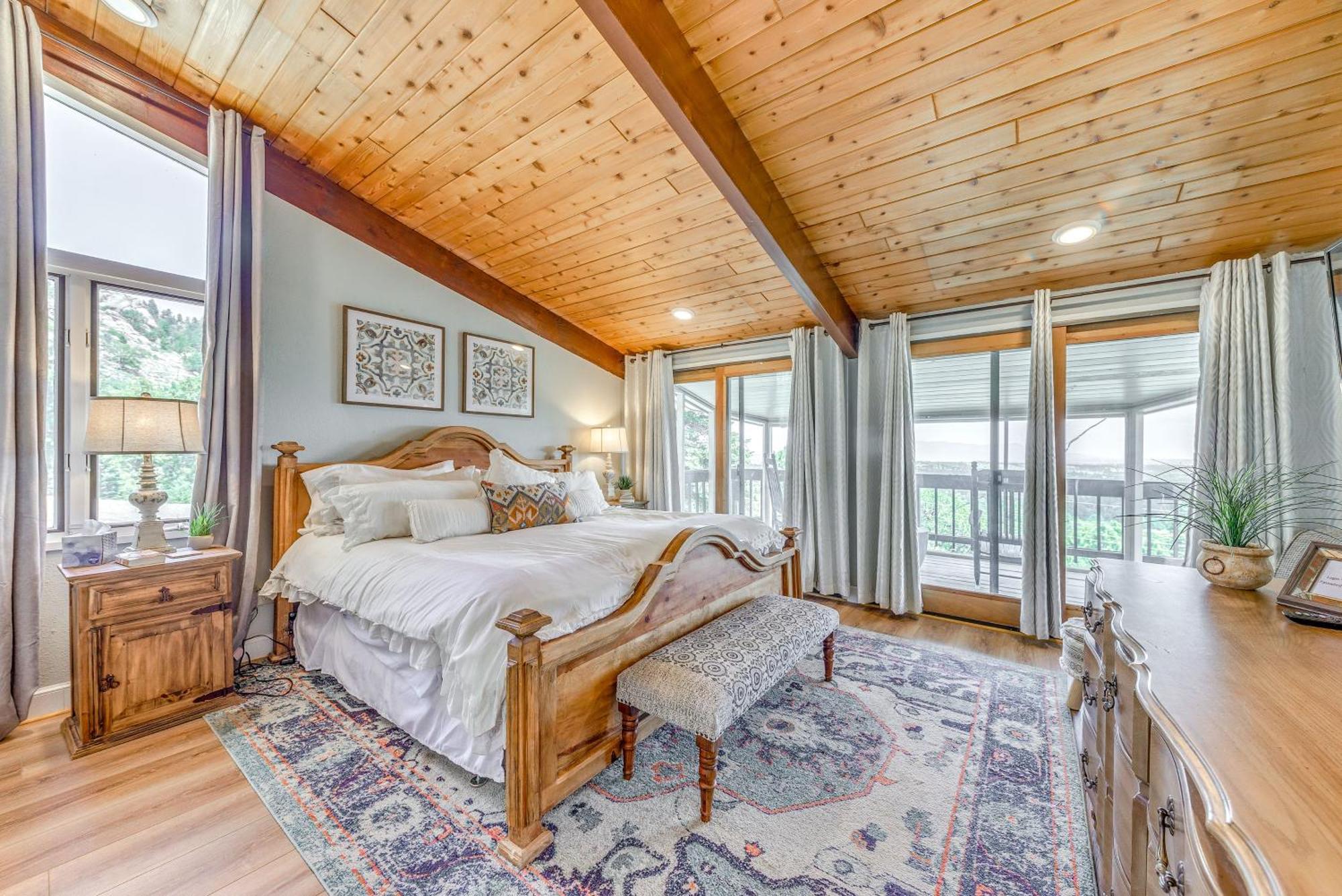 Serene Alto Cabin With Mountain Views And Fire Pit! المظهر الخارجي الصورة