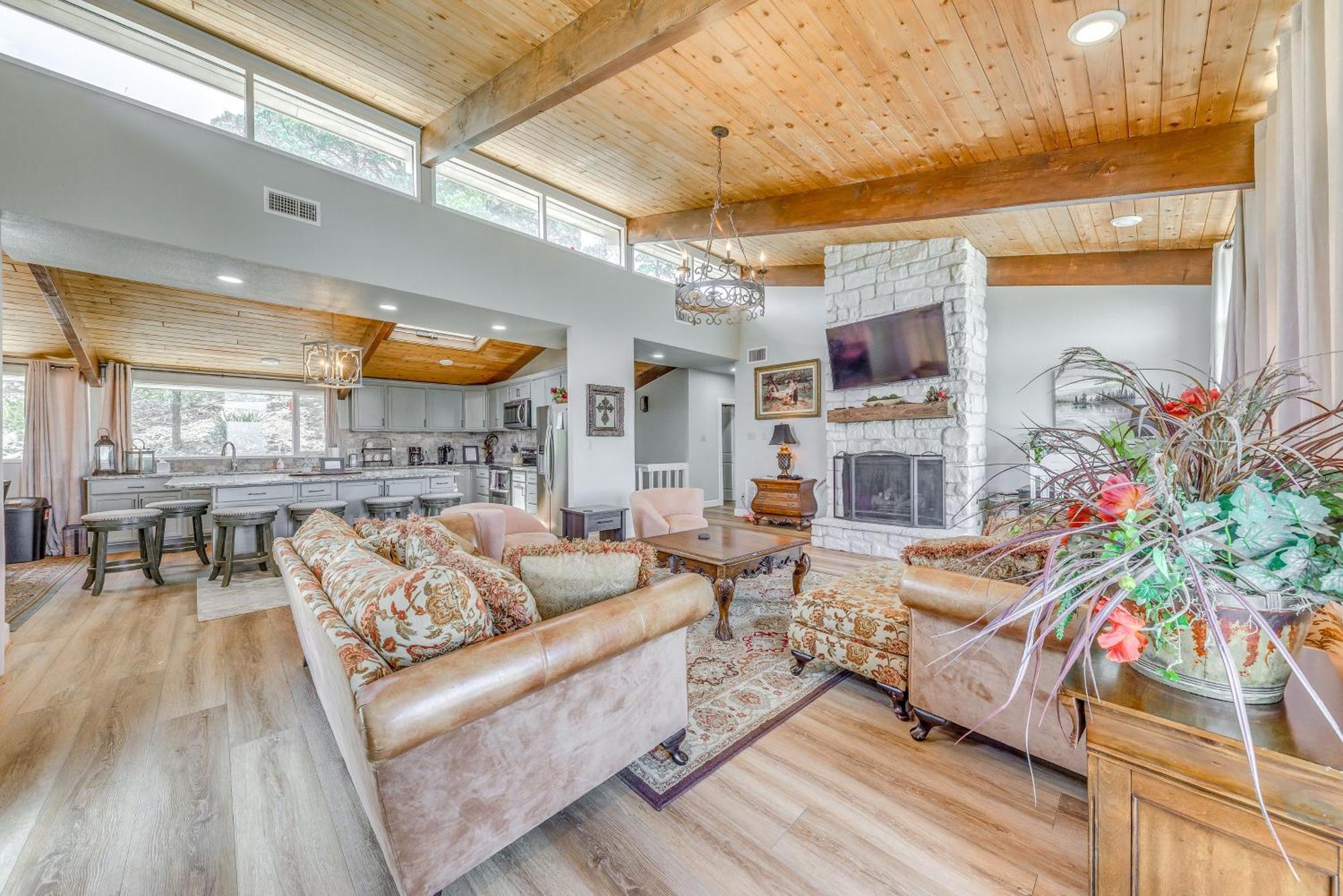 Serene Alto Cabin With Mountain Views And Fire Pit! المظهر الخارجي الصورة